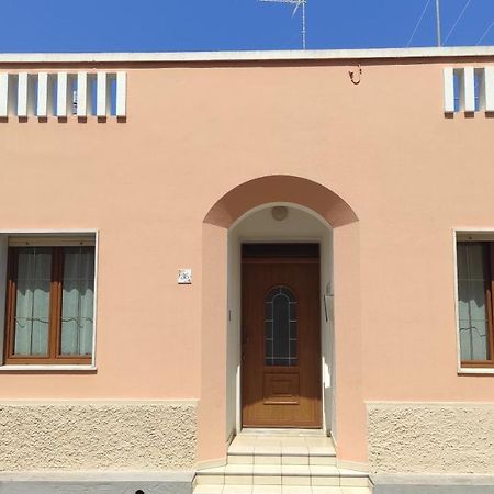Апартаменты Casa Trifo Tiggiano Экстерьер фото